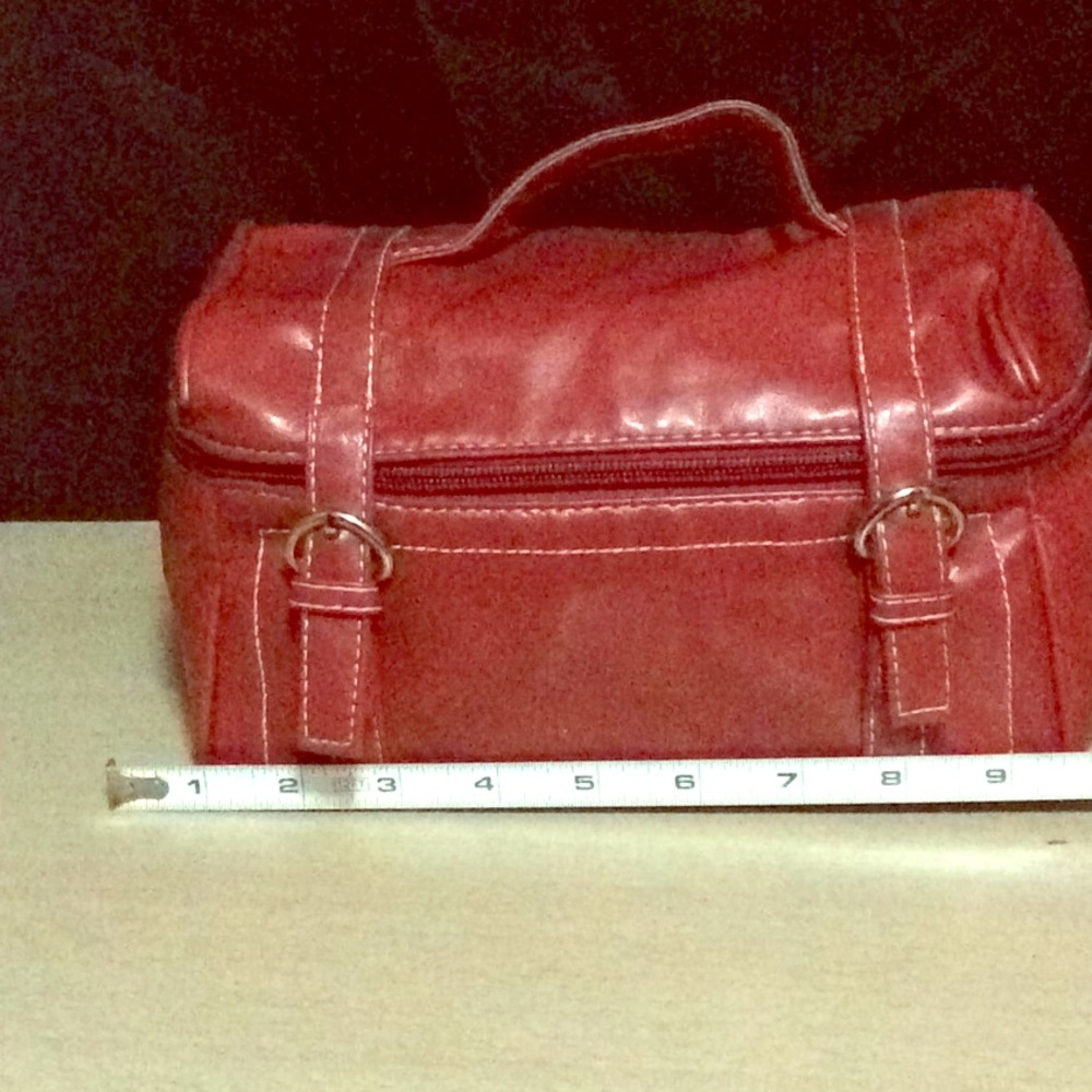 COSMETIC BAG